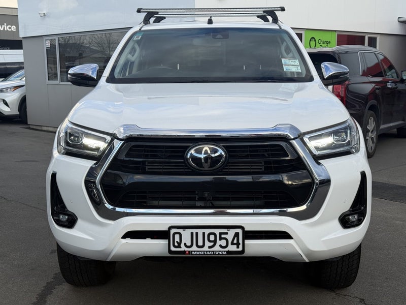 2024 Toyota Hilux SR5 2.8DT 6AT 2WD - CERTIFIED image 5