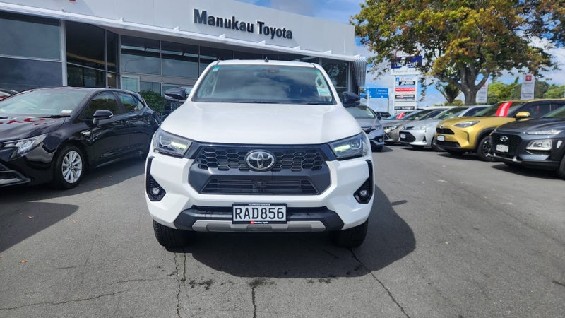 2024 Toyota Hilux SR5 2.8DT Hybrid 6AT 4WD image 2
