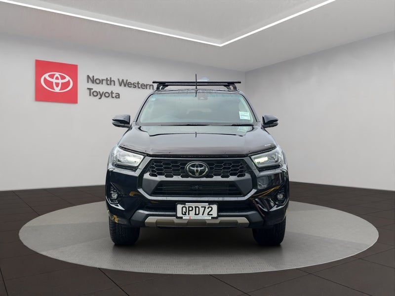 2024 Toyota Hilux SR5 2.8DT Hybrid 6AT 4WD DCW/... image 2