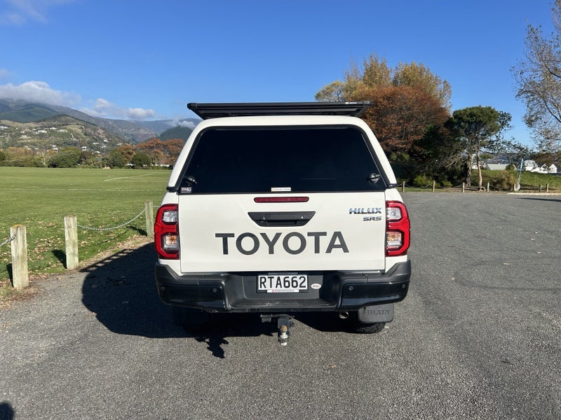 2024 Toyota Hilux SR5 2.8DT Hybrid 6AT image 2