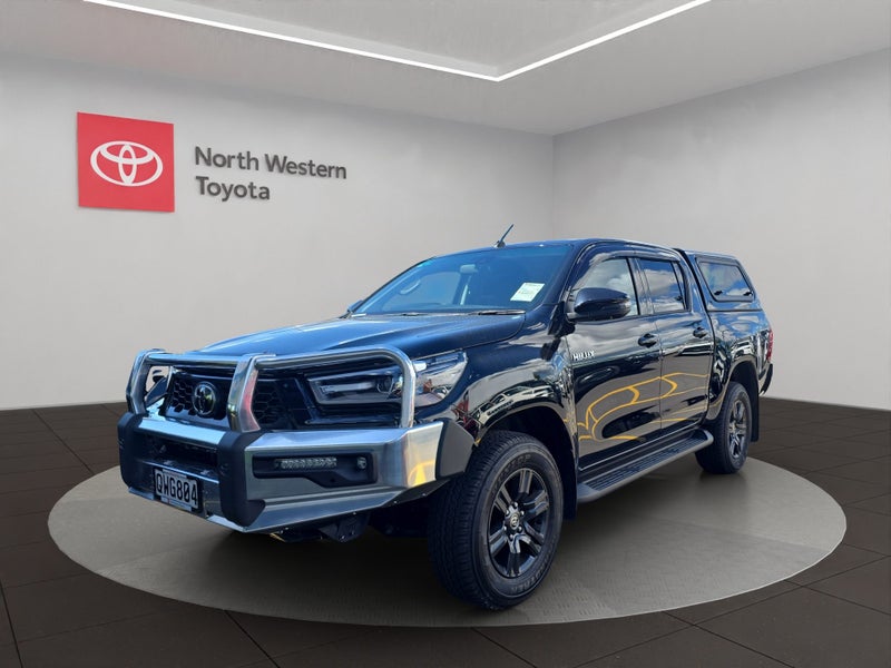 2024 Toyota Hilux SR5 2.8L Diesel Turbo 4WD Ute image 3