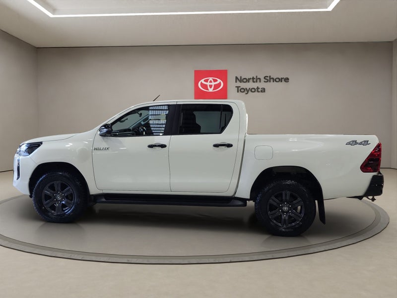 2024 Toyota Hilux SR5 2.8L Diesel Turbo 4WD Ute image 4