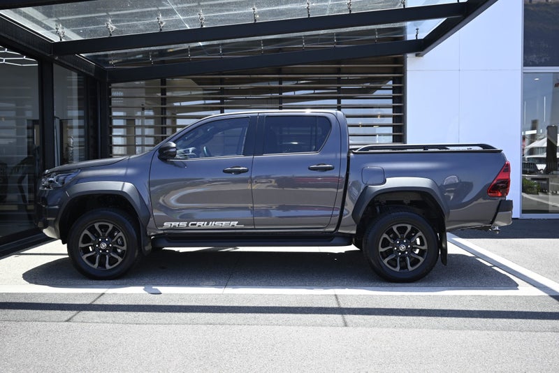 2024 Toyota Hilux SR5 Cruiser 2.8 Turbo Diesel... image 3