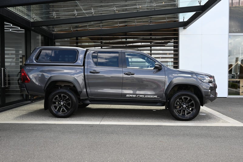 2024 Toyota Hilux SR5 Cruiser 2.8 Turbo Diesel... image 5