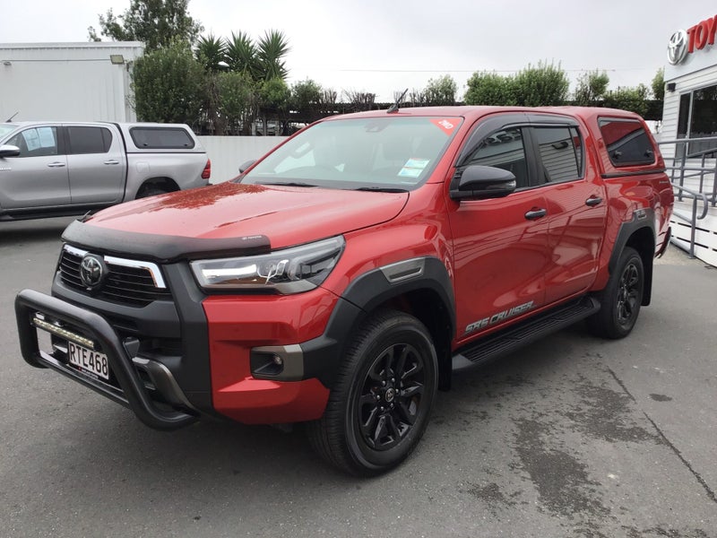 2024 Toyota Hilux SR5 Cruiser 2.8DT 6AT 2WD DCW... image 3