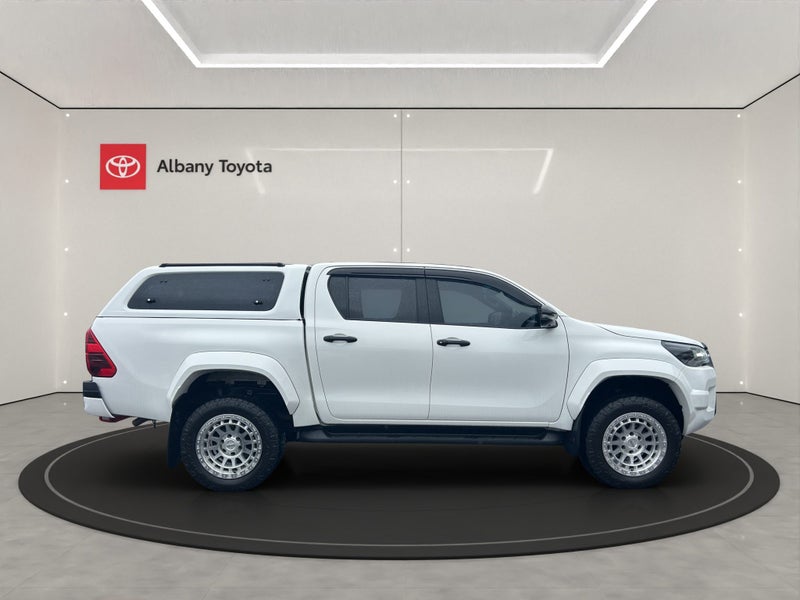 2024 Toyota Hilux SR5 Cruiser 2.8DT 6AT 4WD DCW... image 2