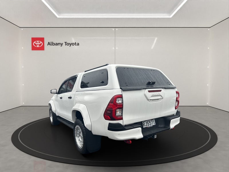 2024 Toyota Hilux SR5 Cruiser 2.8DT 6AT 4WD DCW... image 5