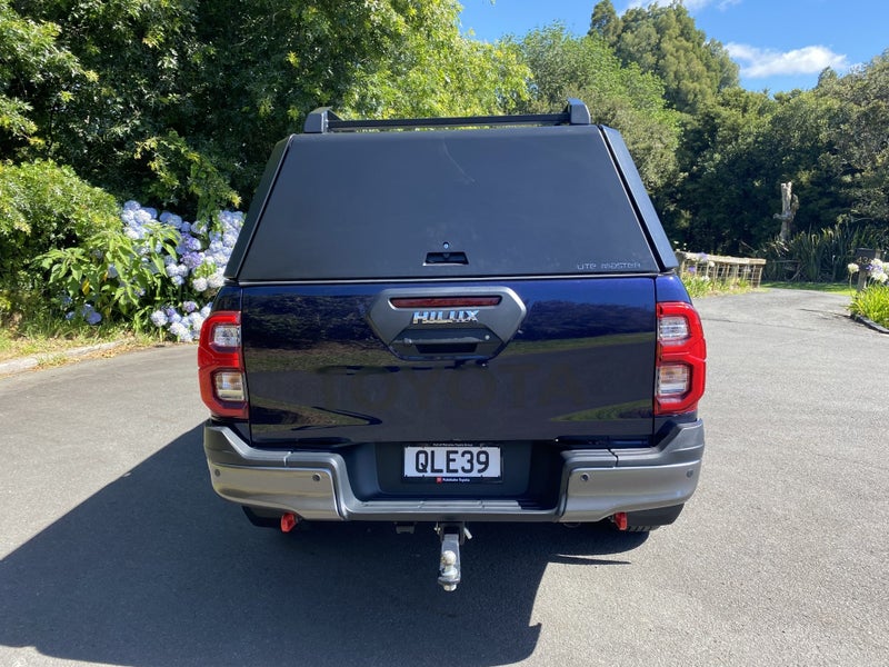 2024 Toyota Hilux SR5 Cruiser 2.8DT Hybrid 6AT... image 4