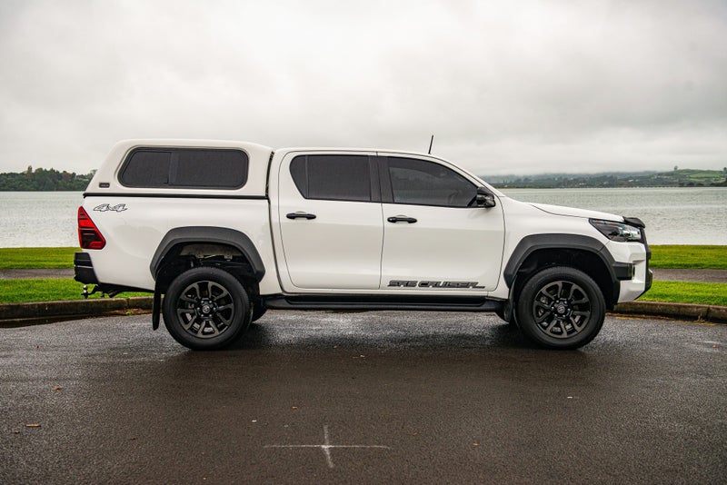 2024 Toyota Hilux SR5 Cruiser 2.8DT Hybrid 6AT 4WD image 5