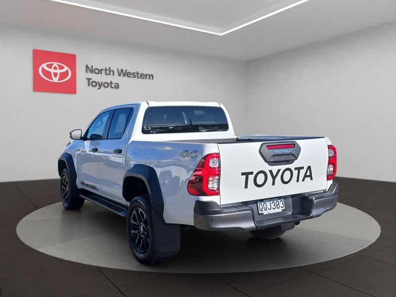 2024 Toyota Hilux SR5 Cruiser 2.8L Diesel Turbo... image 5