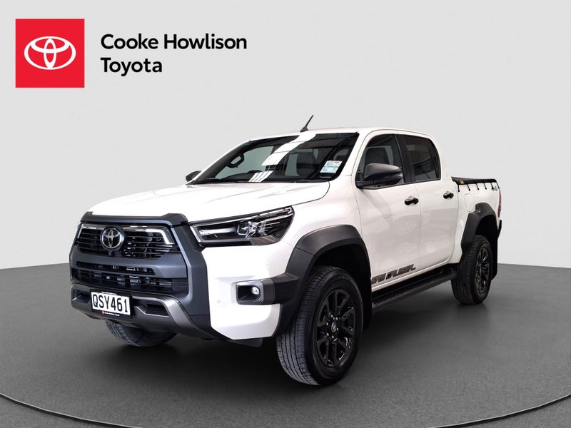 2024 Toyota Hilux SR5 Cruiser 4WD image 3