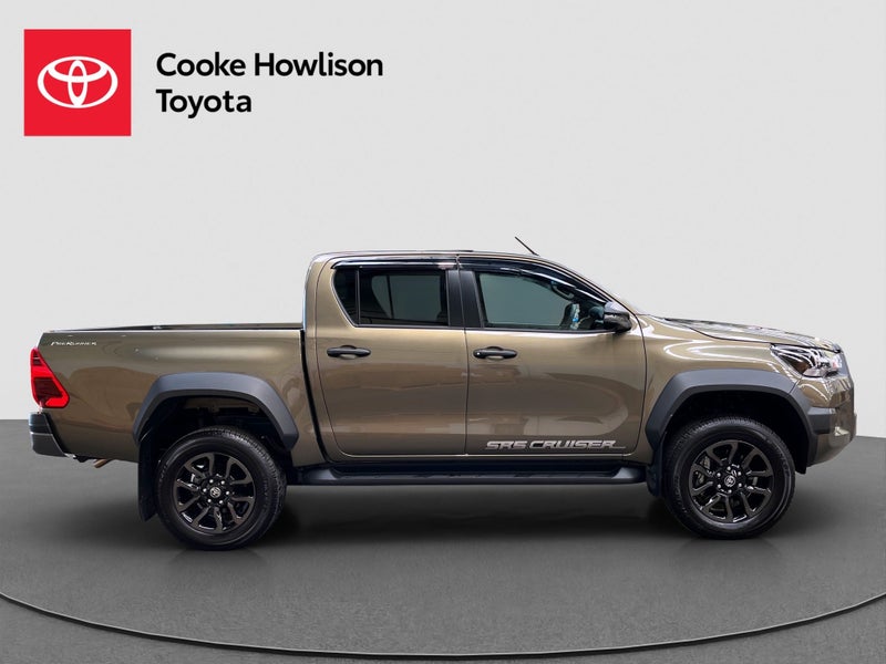 2024 Toyota Hilux SR5 Cruiser PreRunner RWD image 5
