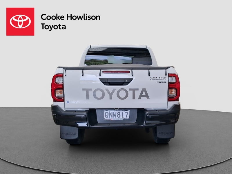 2024 Toyota Hilux SR5 Hybrid 4WD image 5