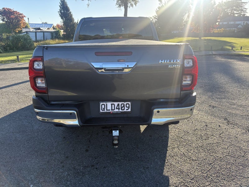 2024 Toyota Hilux SR5 TD DC 2.8DT/4WD image 4
