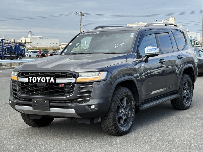 2024 Toyota Land Cruiser 300 3.5P GR Sport 4WD image 4