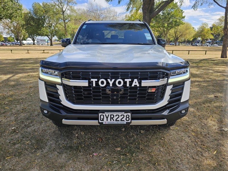 2024 Toyota Land Cruiser 300 GR Sport - Ex Demo image 2