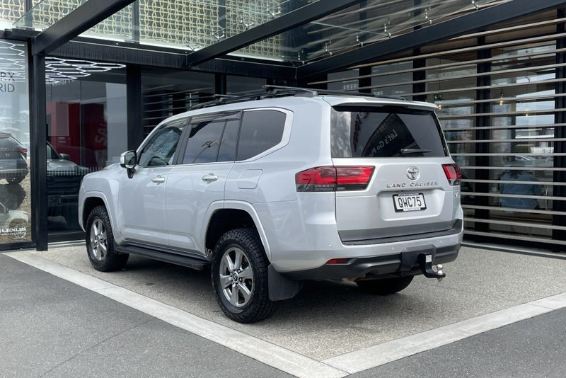 2024 Toyota Land Cruiser 300 VX 3.3 Turbo Diese... image 2