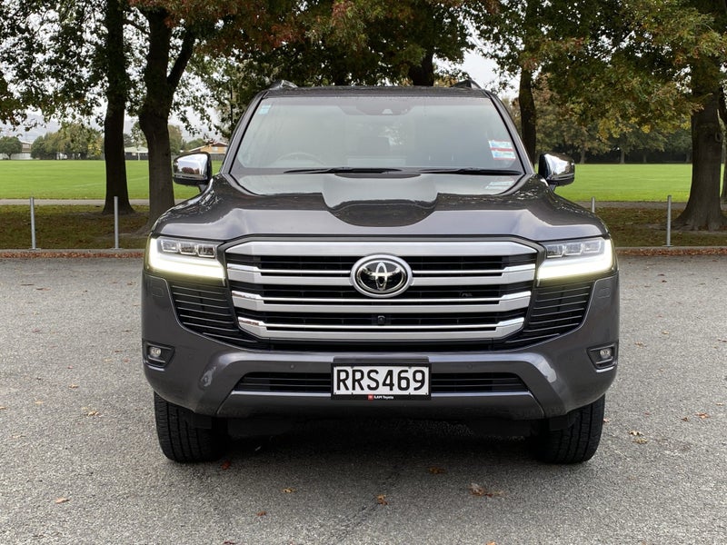2024 Toyota Land Cruiser 300 VX Limited 3.3DT 1... image 2