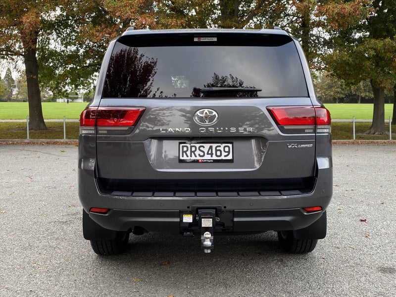 2024 Toyota Land Cruiser 300 VX Limited 3.3DT 1... image 4