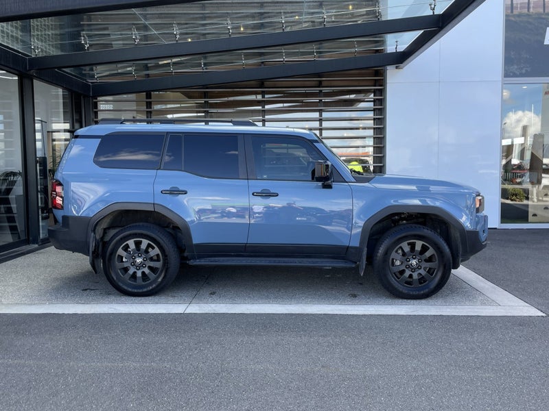 2024 Toyota Land Cruiser Adventure 2.8 Turbo Di... image 5