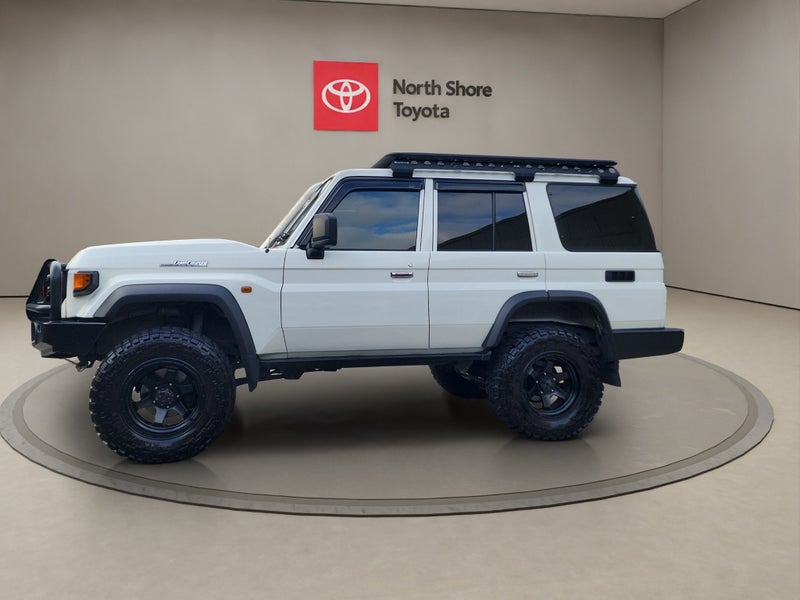 2024 Toyota Land Cruiser LX 2.8L Diesel Turbo 4WD image 4