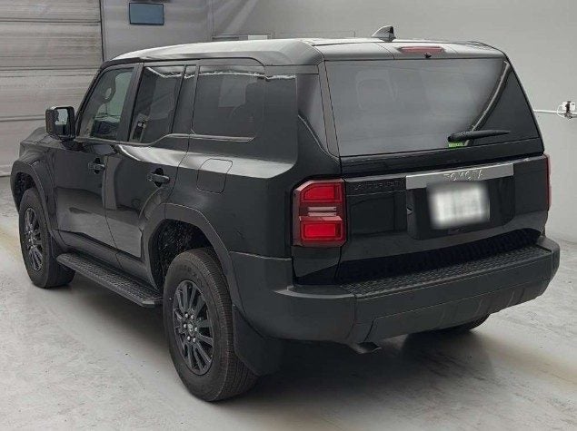 2024 Toyota Land Cruiser Prado 250 2.8D GX Plus... image 2