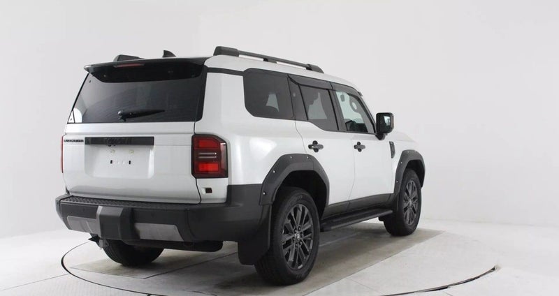 2024 Toyota Land Cruiser Prado 250 2.8D VX AWD image 3