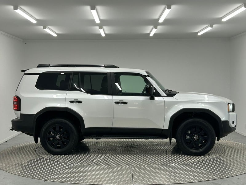 2024 Toyota Land Cruiser Prado 250 2.8D ZX AWD image 2