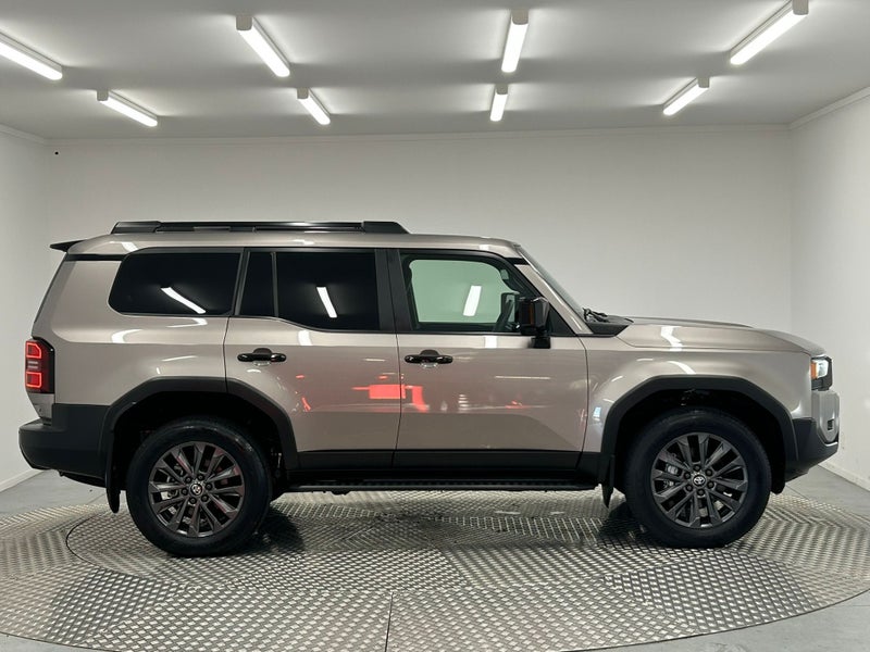 2024 Toyota Land Cruiser Prado 250 2.8D ZX AWD image 2
