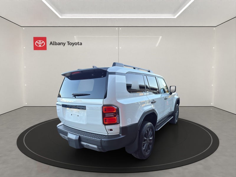 2024 Toyota Land Cruiser Prado 250 2.8D ZX AWD... image 3