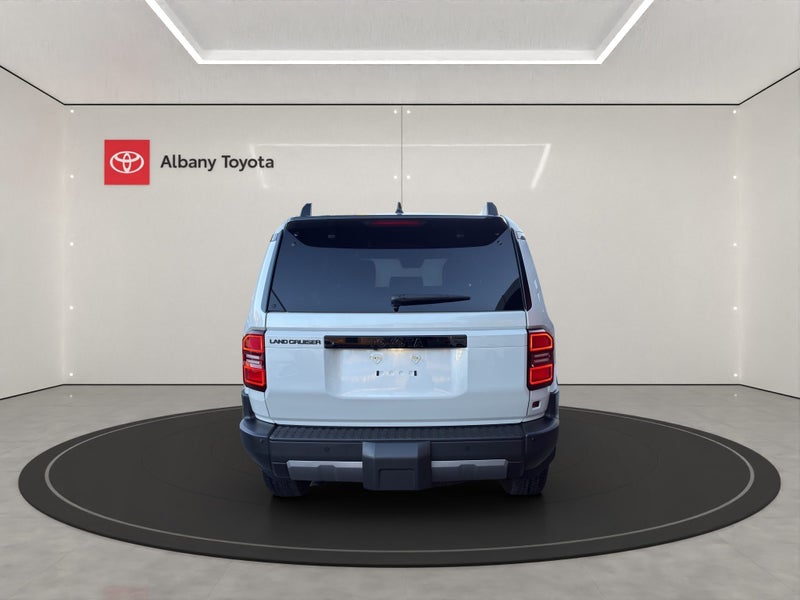 2024 Toyota Land Cruiser Prado 250 2.8D ZX AWD... image 5