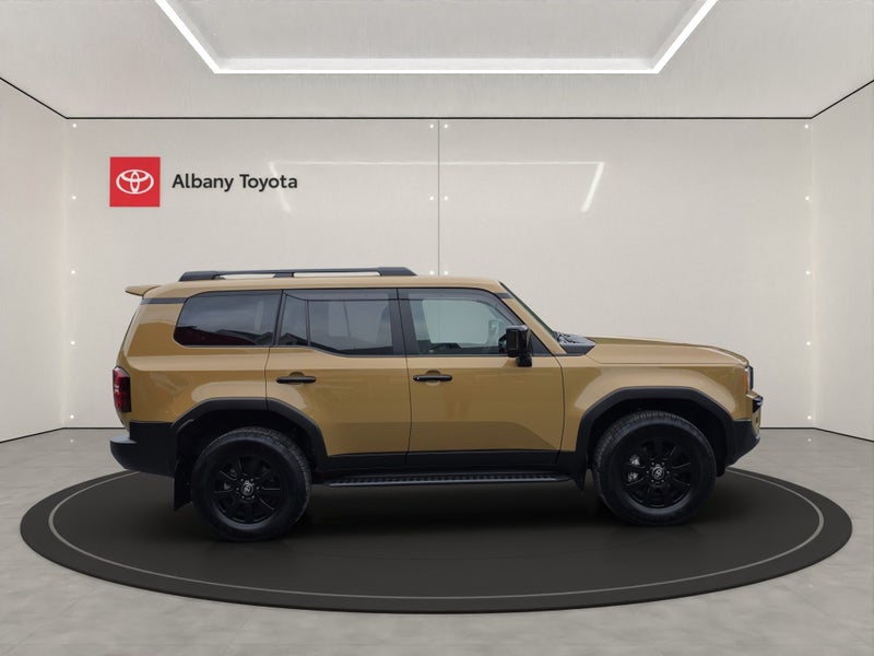 2024 Toyota Land Cruiser Prado 250 VX First Edi... image 2