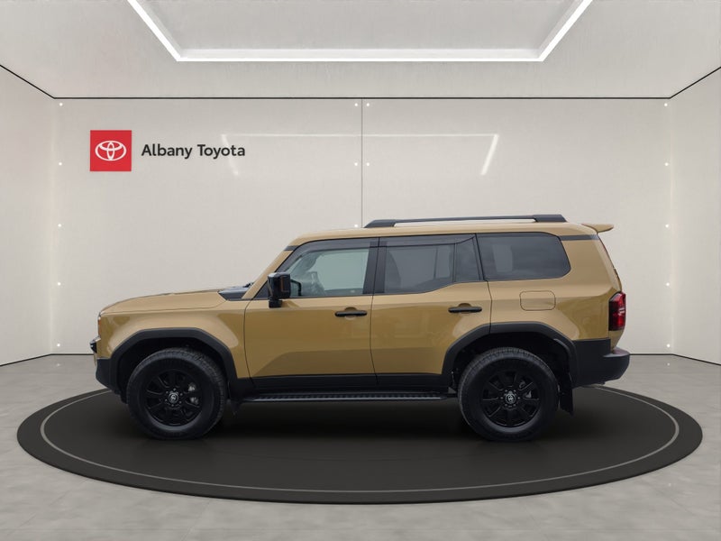 2024 Toyota Land Cruiser Prado 250 VX First Edi... image 4