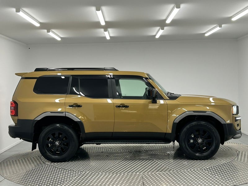 2024 Toyota Land Cruiser Prado 250 VX First Edi... image 2
