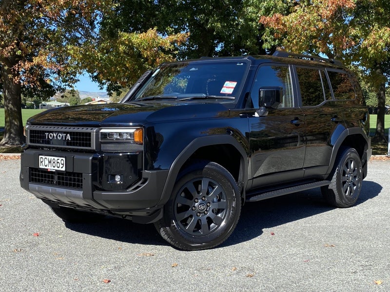 2024 Toyota Land Cruiser Prado ADV 2.8D Hybrid... image 3