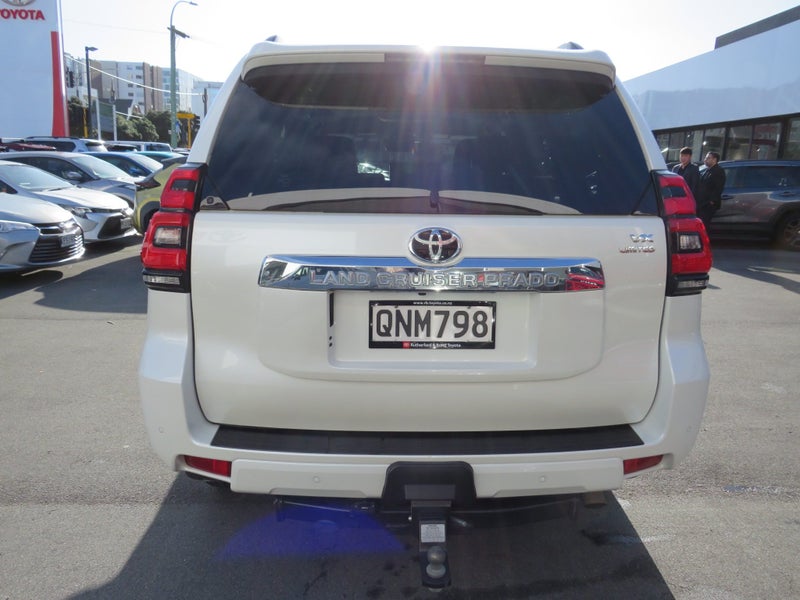 2024 Toyota Land Cruiser Prado Landcruiser Prad... image 5