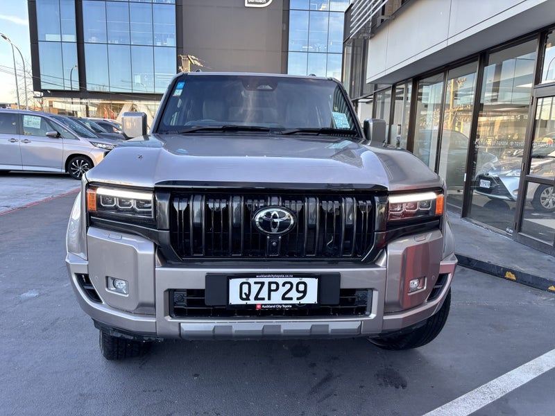 2024 Toyota Land Cruiser Prado LANDCRUISER VX 2... image 4