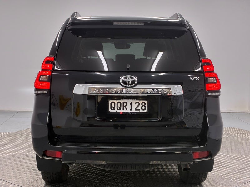 2024 Toyota Land Cruiser Prado VX 2.8D 4WD image 4