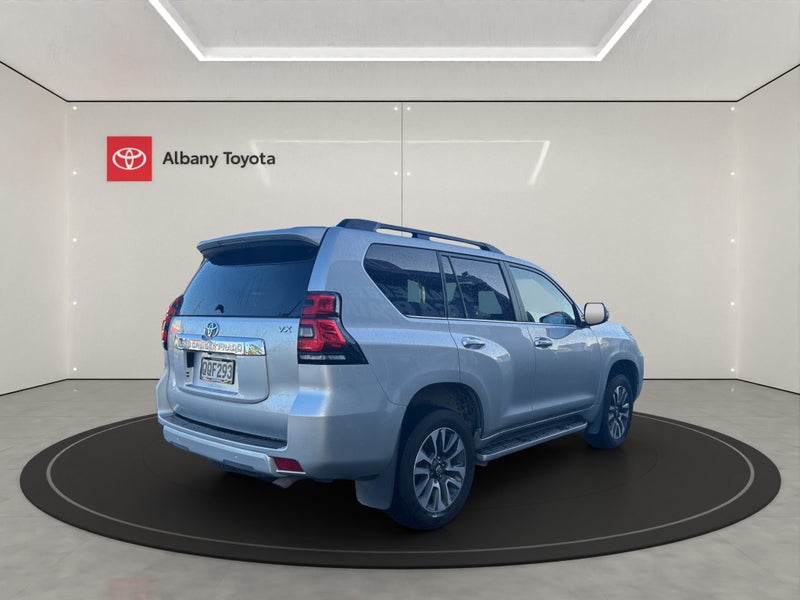 2024 Toyota Land Cruiser Prado VX 2.8D 6AT 4WD... image 3