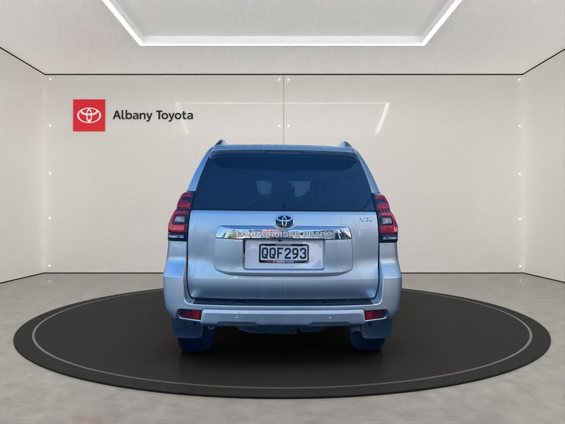 2024 Toyota Land Cruiser Prado VX 2.8D 6AT 4WD... image 4