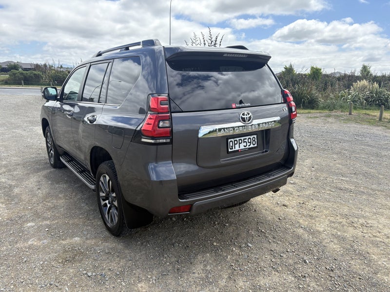 2024 Toyota Land Cruiser Prado VX 2.8D 6AT 4WD... image 2