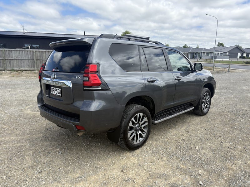 2024 Toyota Land Cruiser Prado VX 2.8D 6AT 4WD... image 5