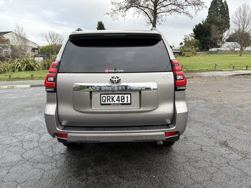 2024 Toyota Land Cruiser Prado VX 2.8D 6AT 4WD... image 5