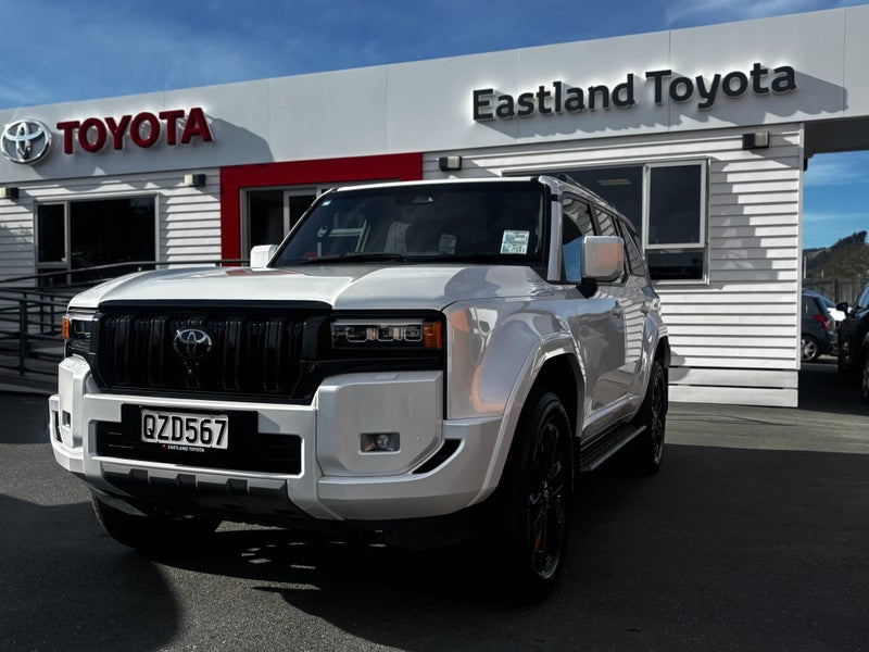 2024 Toyota Land Cruiser Prado VX 2.8D Hybrid 8... image 3