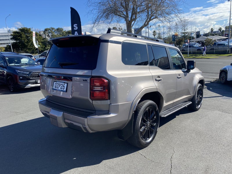 2024 Toyota Land Cruiser Prado VX 2.8D Hybrid 8... image 2