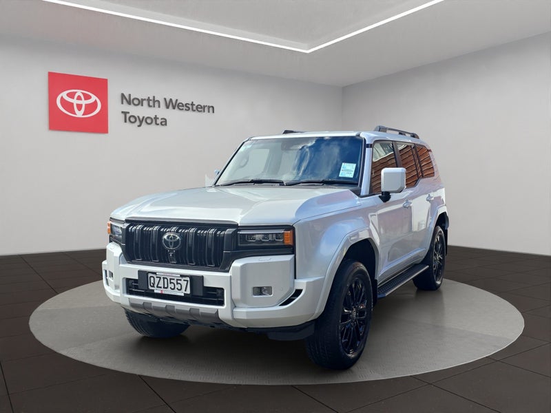 2024 Toyota Land Cruiser Prado VX 2.8D Hybrid 8... image 3