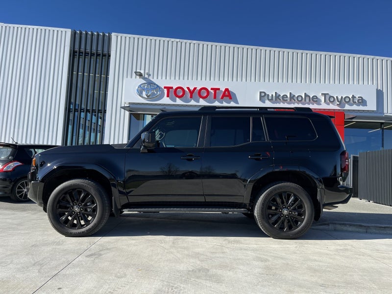 2024 Toyota Land Cruiser Prado VX 2.8D Hybrid 8... image 2