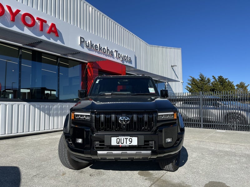 2024 Toyota Land Cruiser Prado VX 2.8D Hybrid 8... image 5