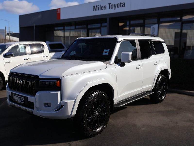 2024 Toyota Land Cruiser Prado Vx 2.8Dmht/4Wd/8At image 3