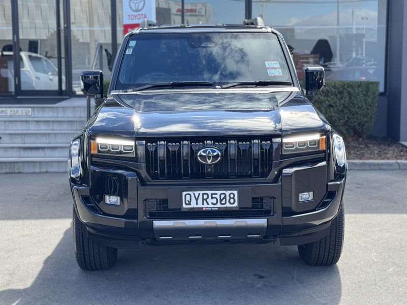 2024 Toyota Land Cruiser Prado VX 2.8L Hybrid 8... image 2